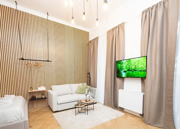 Charming Retreat Walking Distance From Town Centre Viena