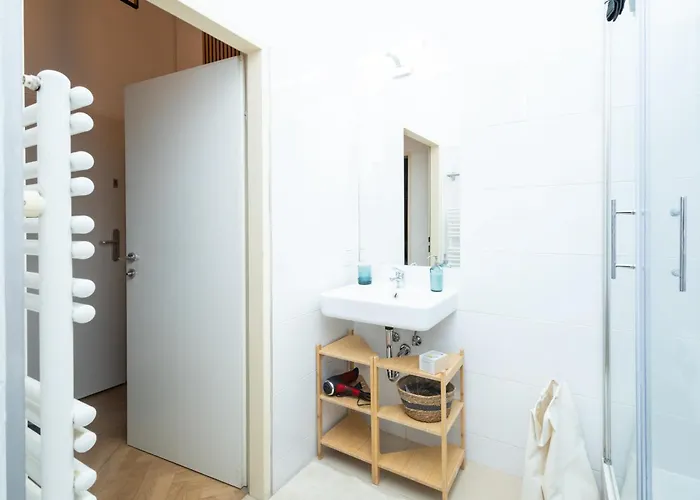 Charming Retreat Walking Distance From Town Centre Apartamento Viena